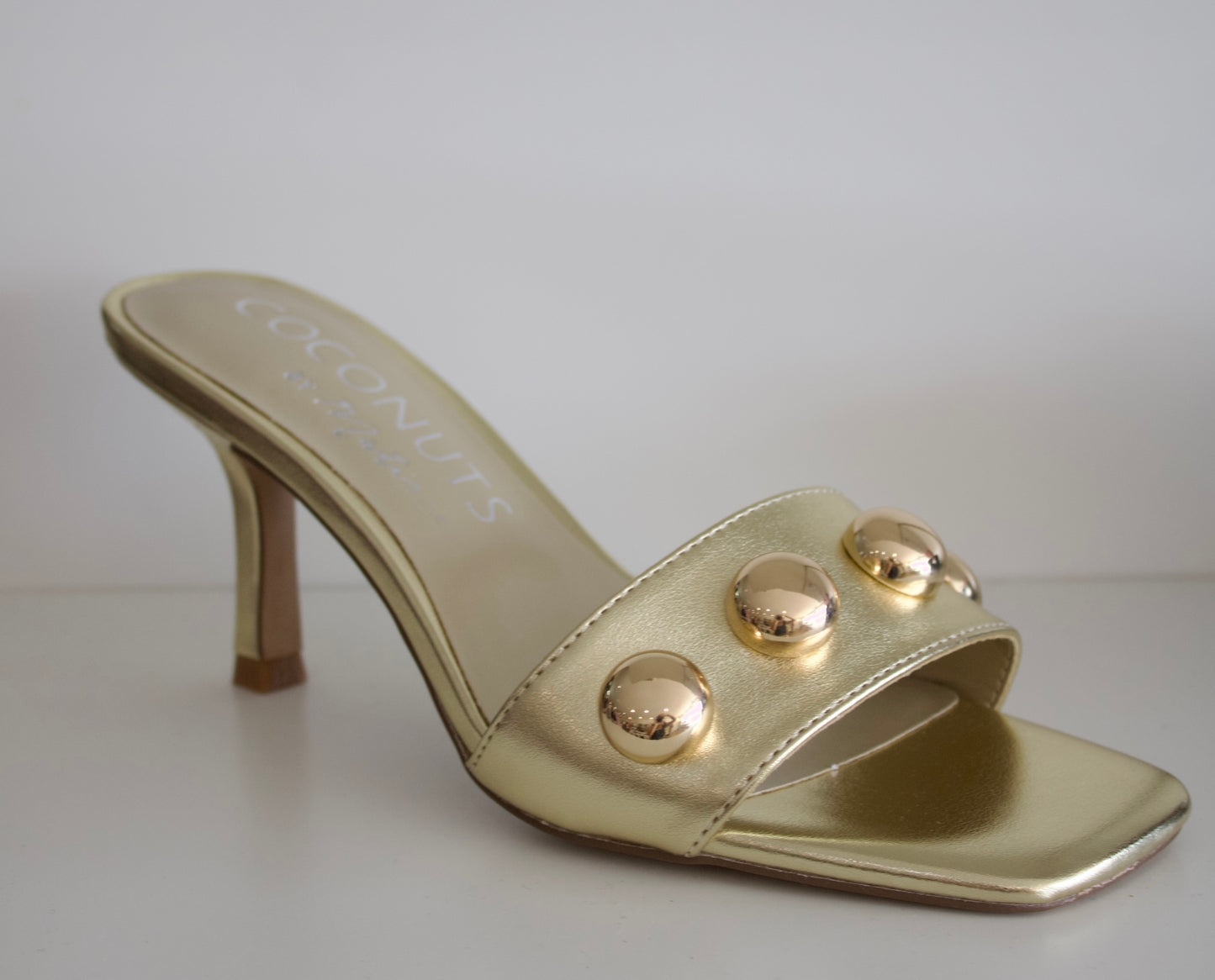 THEO GOLD KITTEN HEEL