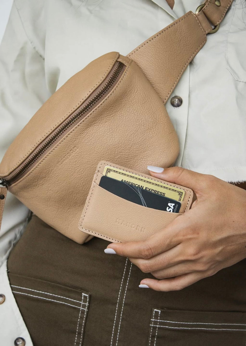Mandrn Luxe Cardholder in Sand