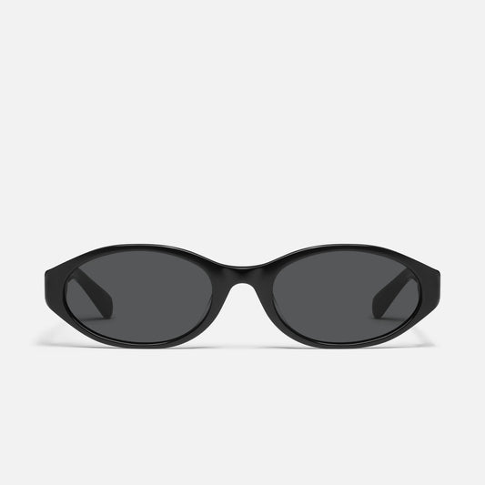 QUAY AURA POINTS BLACK SUNGLASSES