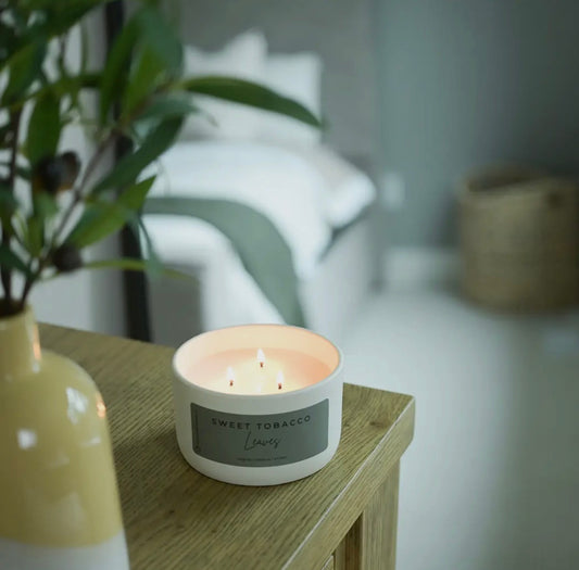SWEET TOBACCO LEAVES 10 OZ SOY CANDLE