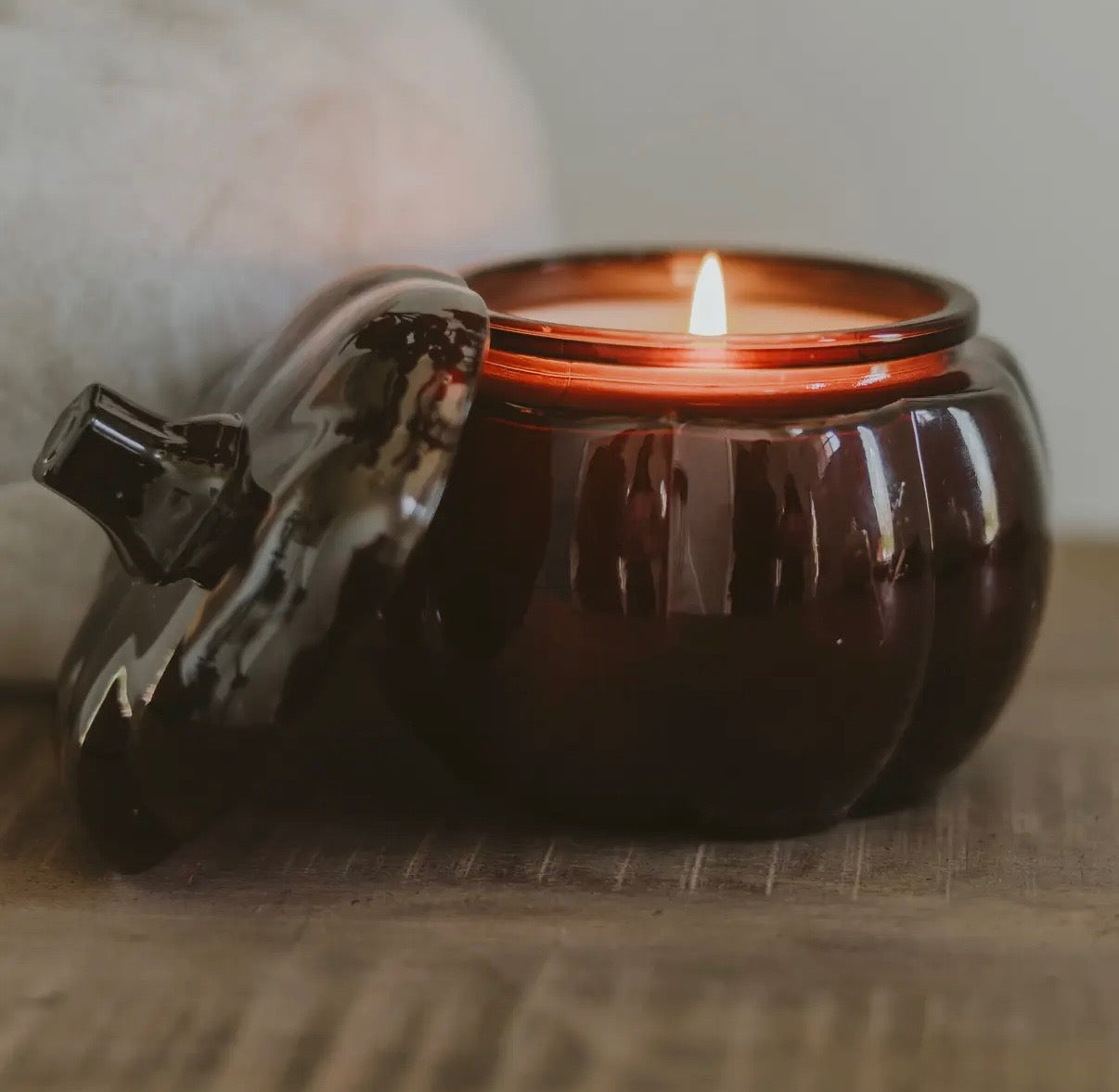 HELLO FALL PUMPKIN JAR 20 OZ SOY CANDLE