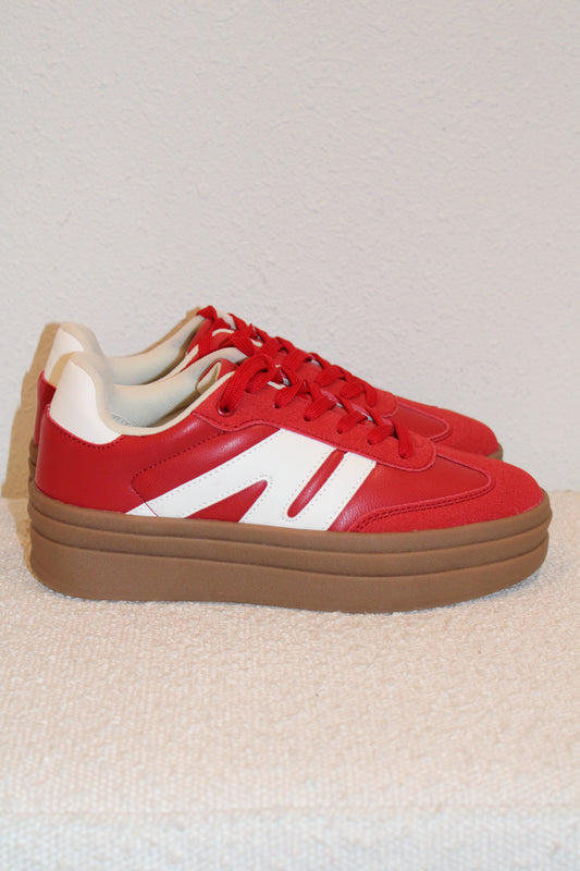RED COLORBLOCK PLATFORM SNEAKERS