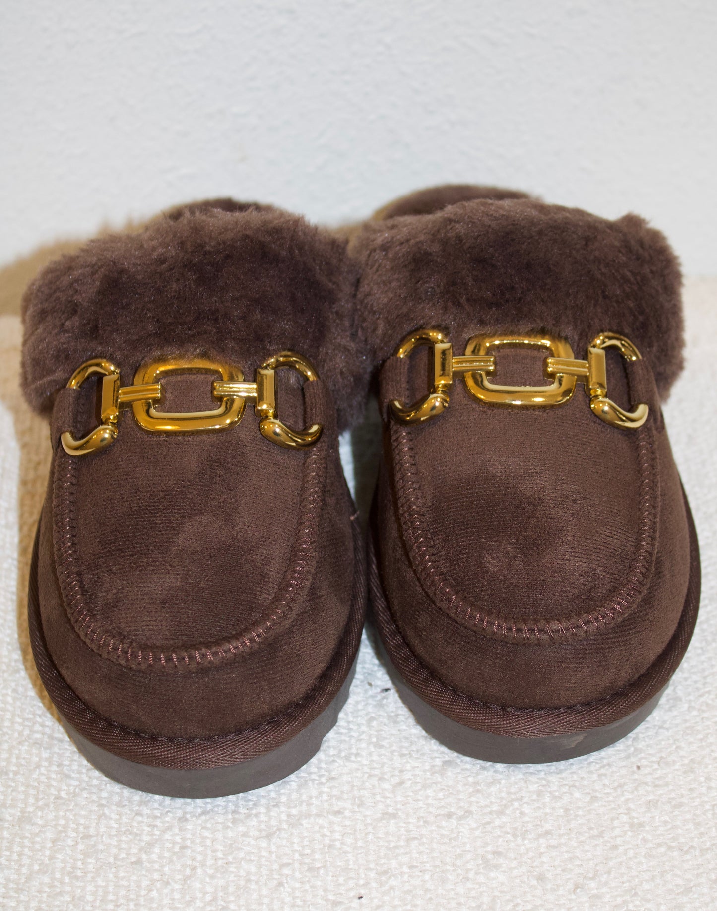 CHOCOLATE DAVOS FANCY SLIPPERS