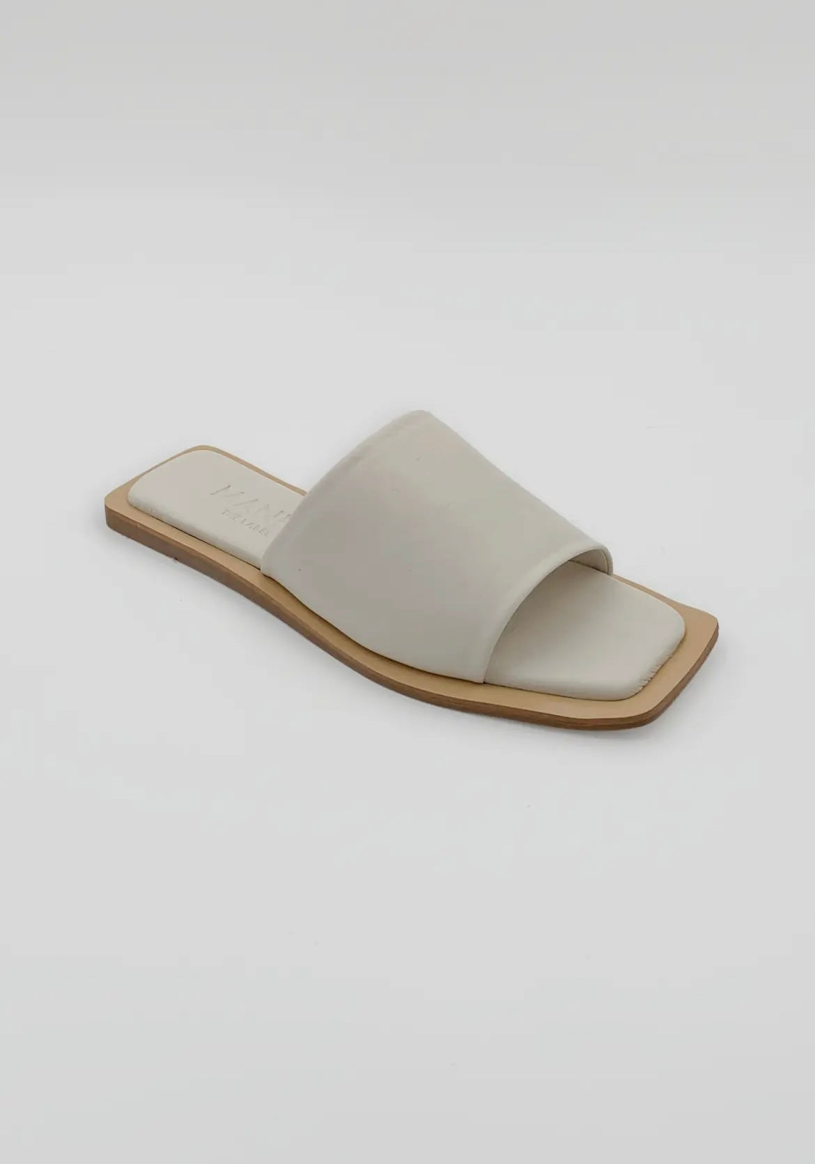 Italian Maneo Lenny Cream Leather Slides