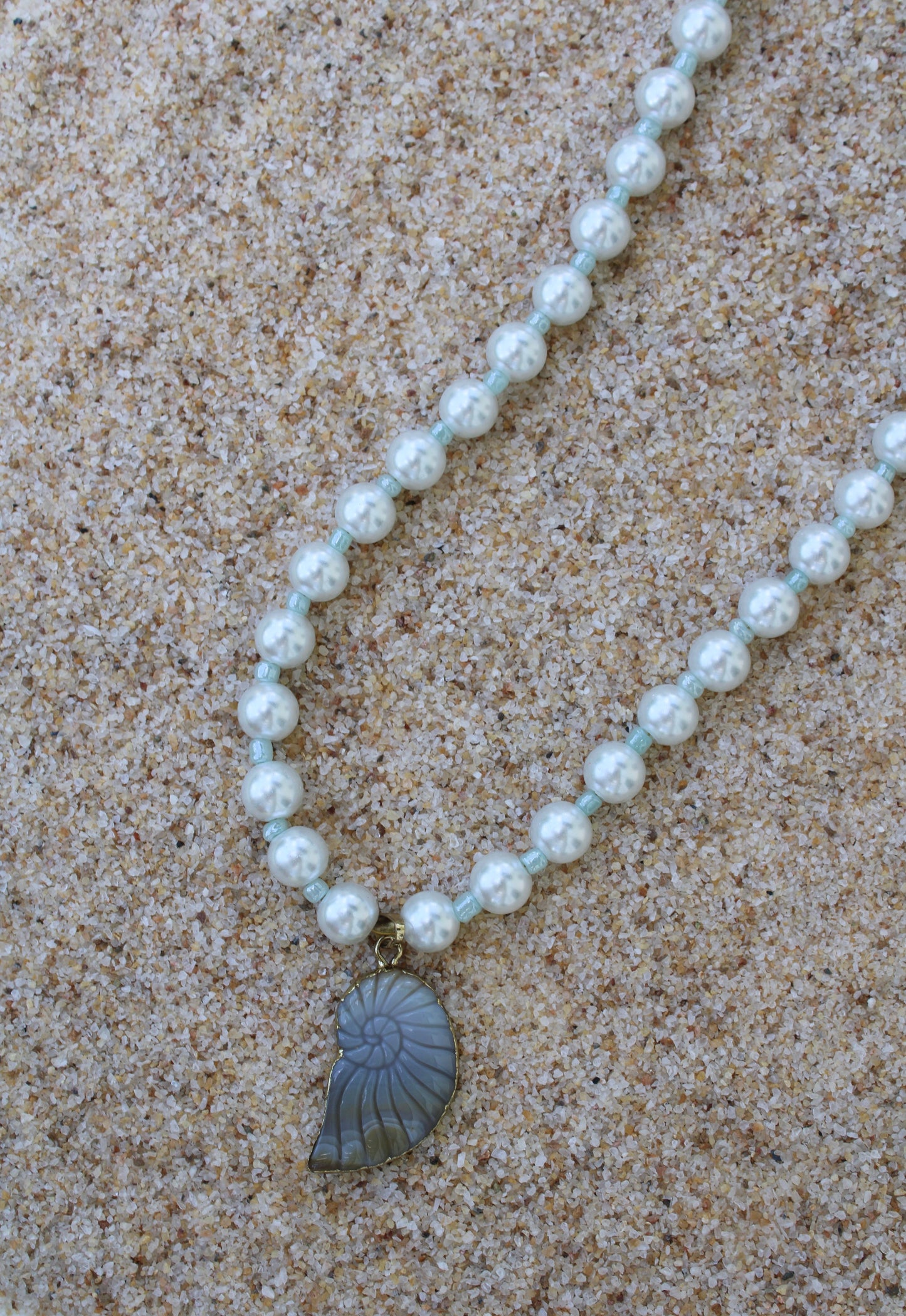 TUCK&CO Pearl Shell Necklace