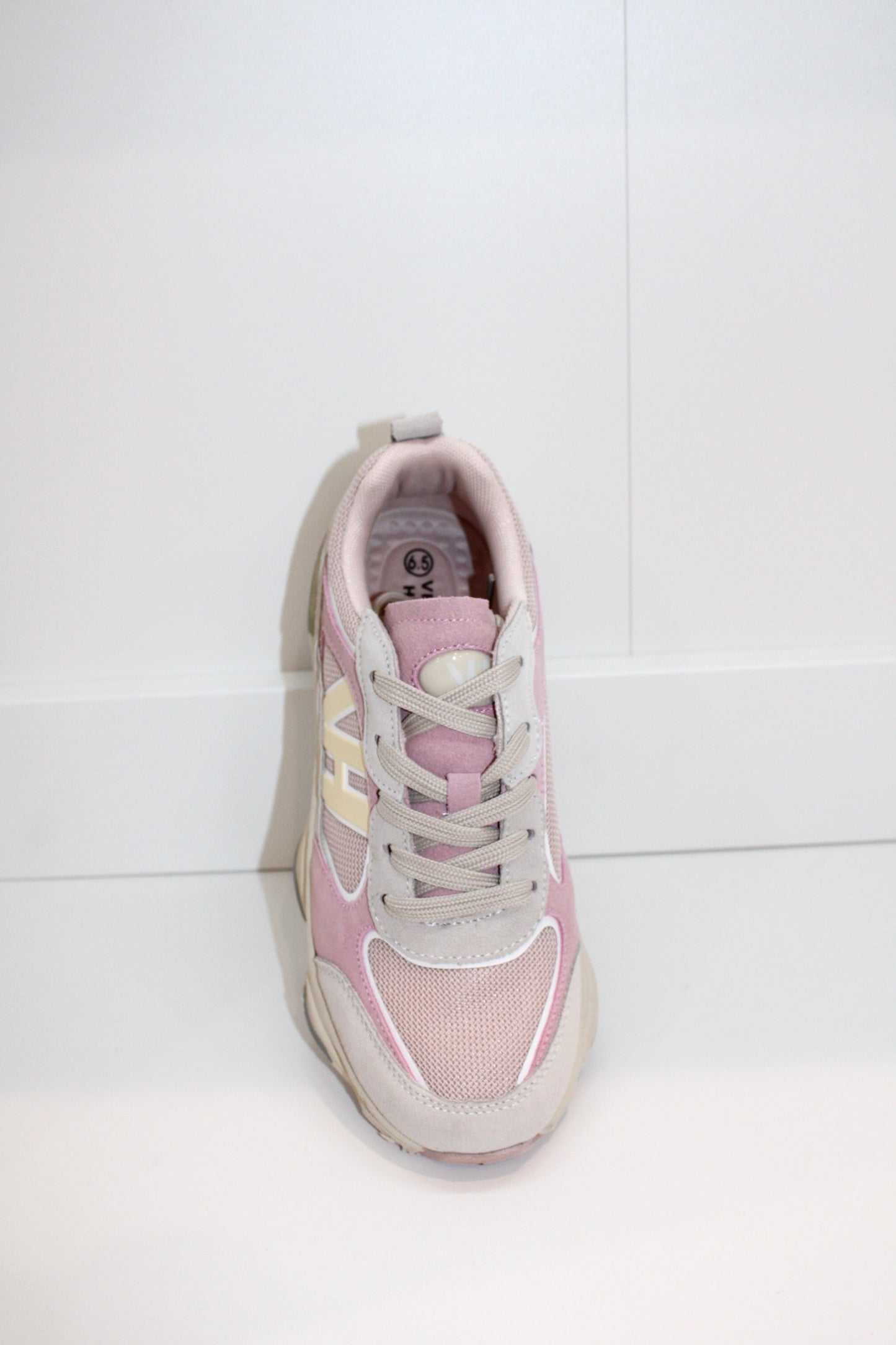 Vintage Havana Bubblegum Pink Running Sneakers