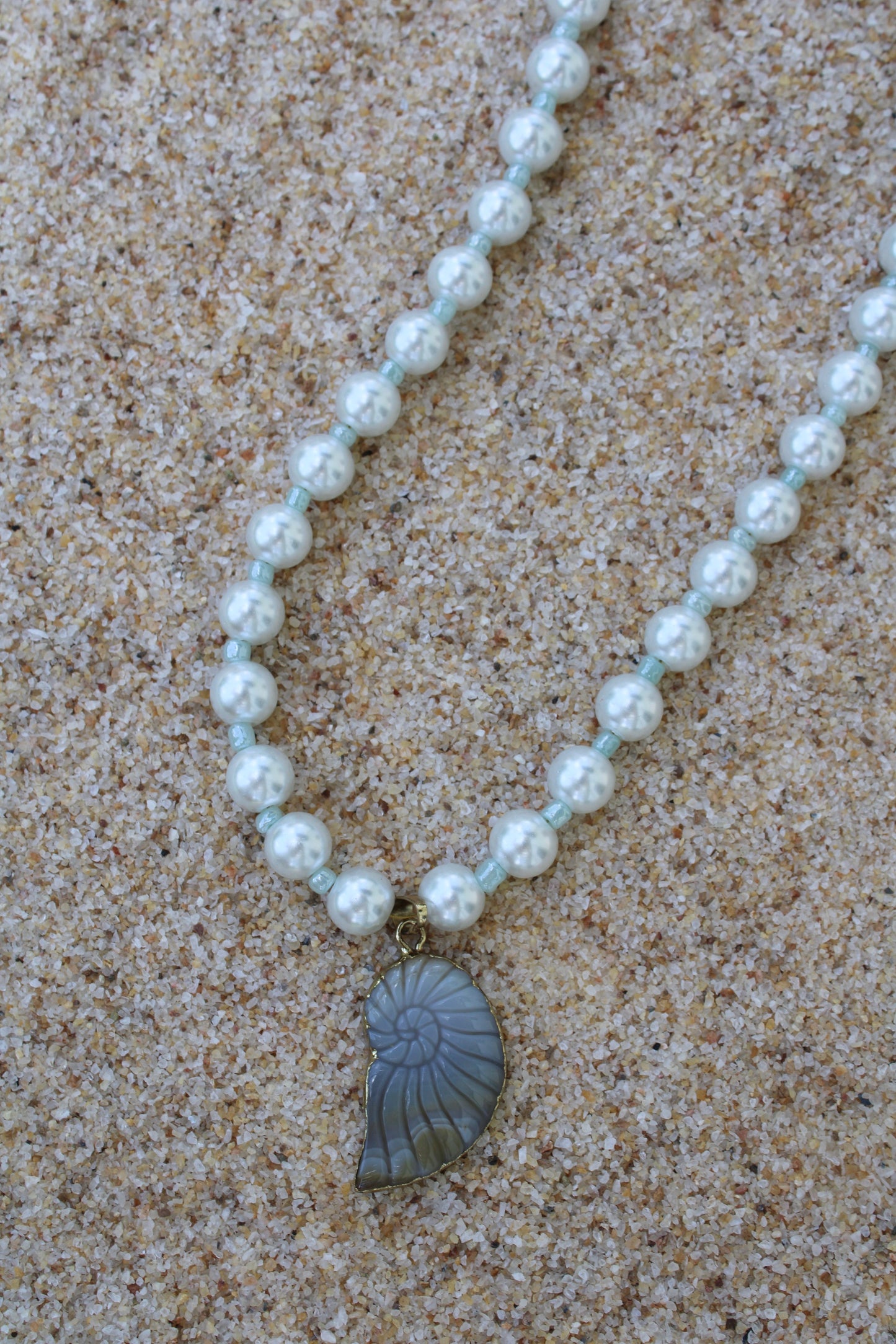 TUCK&CO Pearl Shell Necklace