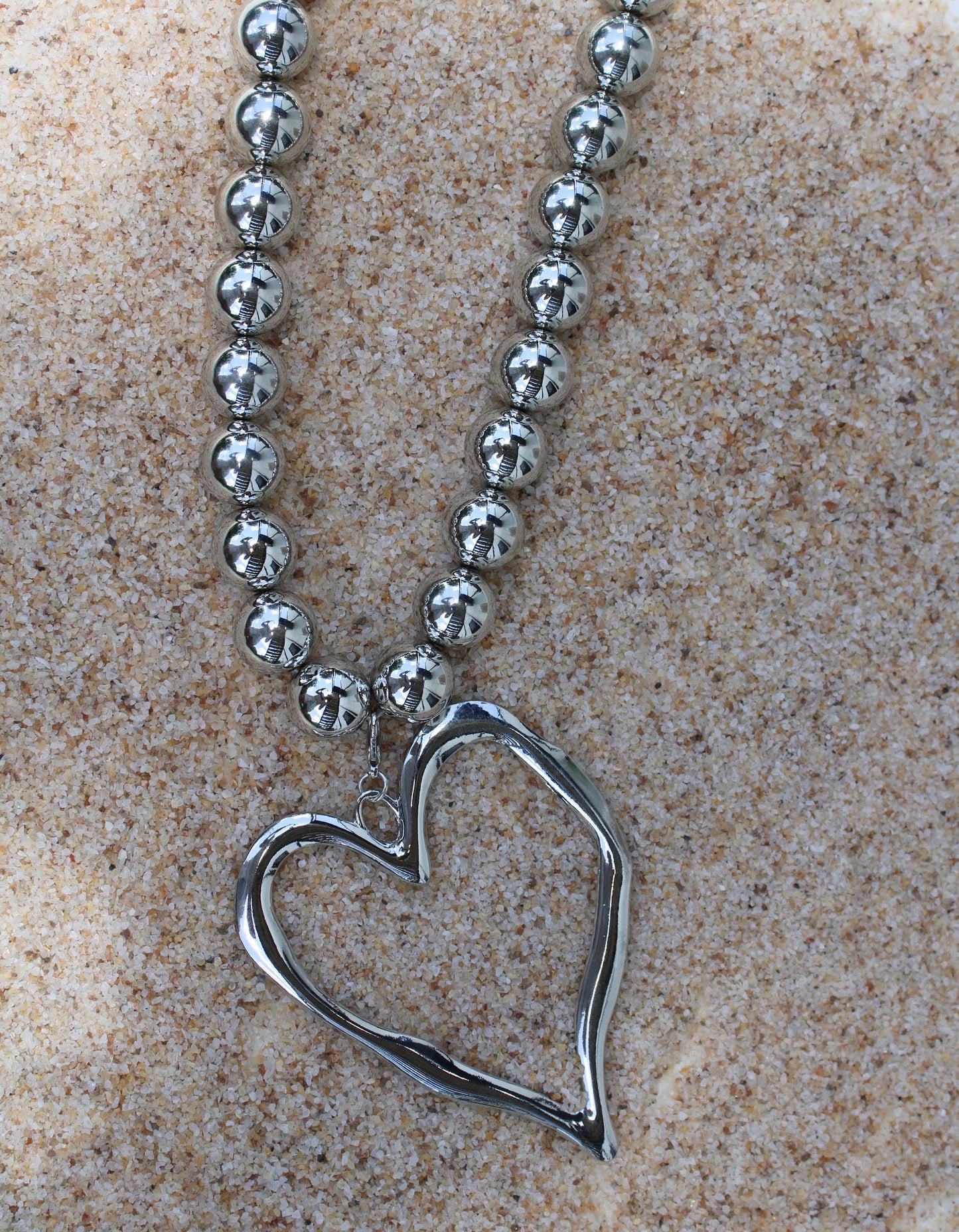 Silver Retro Heart Necklace