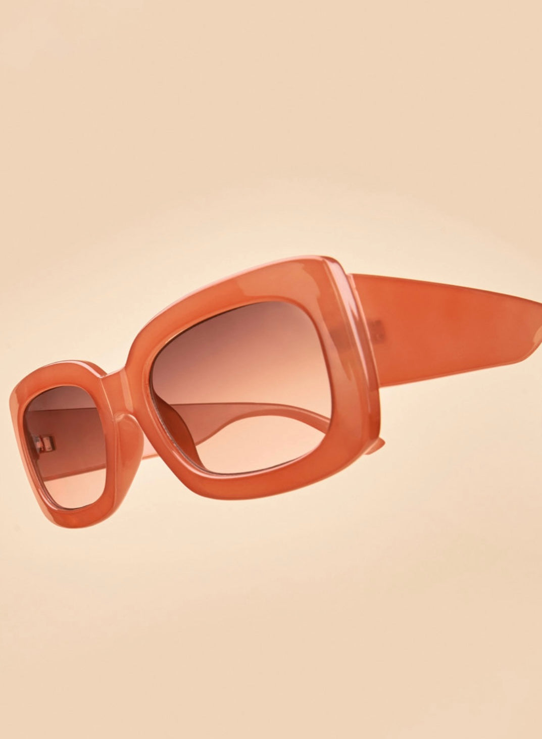 Powder Everlee Peach Sunglasses