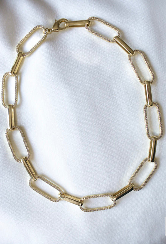 JAMESON NECKLACE