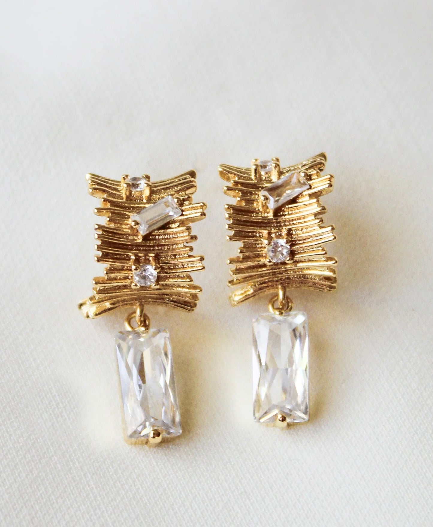 ZAZA EARRING
