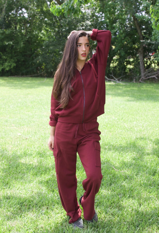 WINE TERRY ZIP UP & CARGO SWEATPANT SET