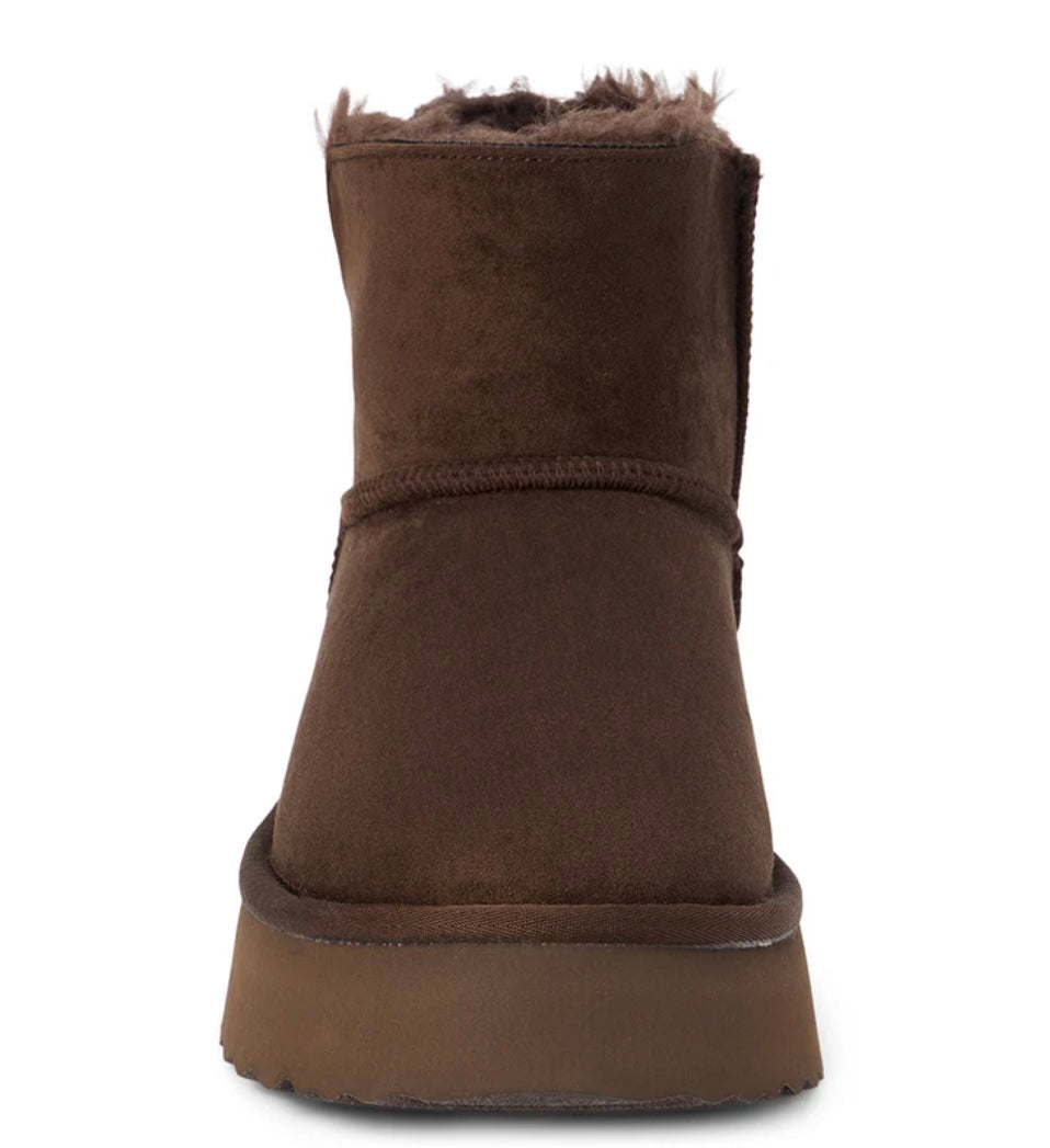 Brown Beach platform mini boot slippers