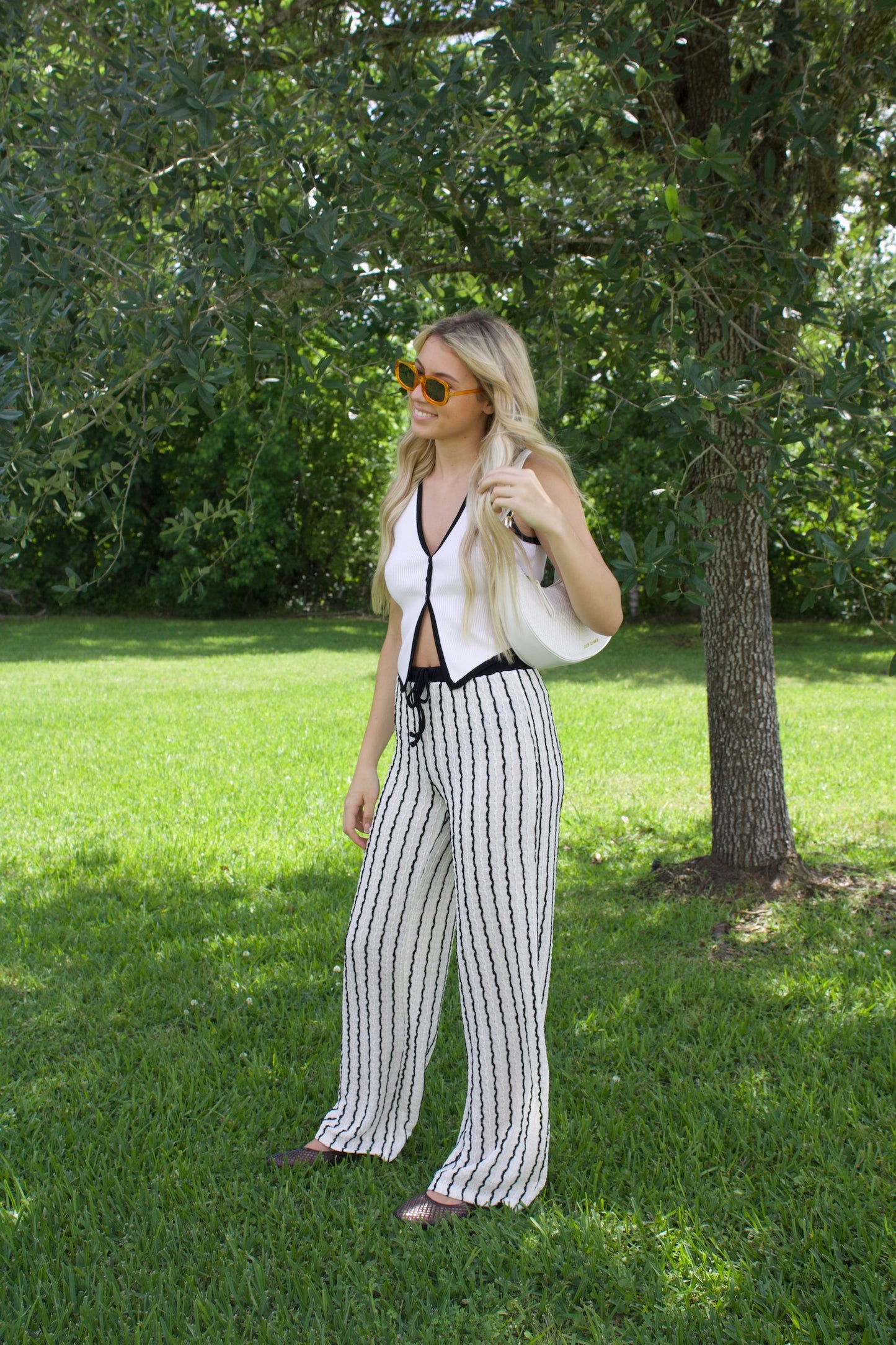 Black & White Striped Vest And Long Pants Set