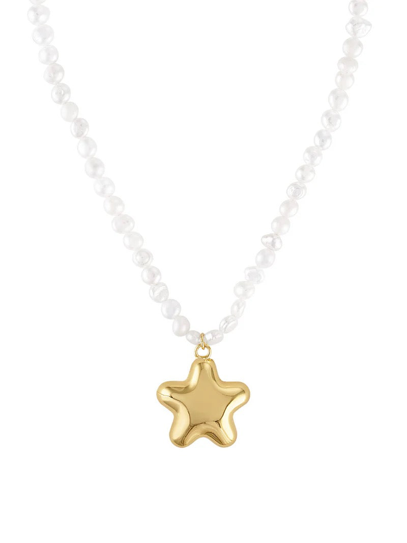 PAULETTE PUFFY STAR NECKLACE