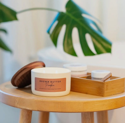 BROWN BUTTER PUMPKIN 10 OZ SOY CANDLE