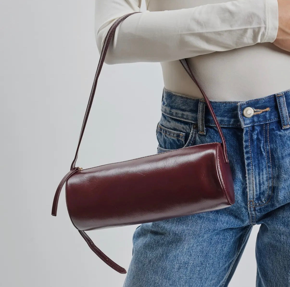 WINE MILA BARREL BAG