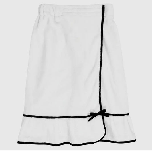 White + Black Trim Bath Wrap