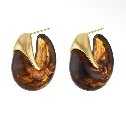 HUNTER RETRO HOOP EARRING