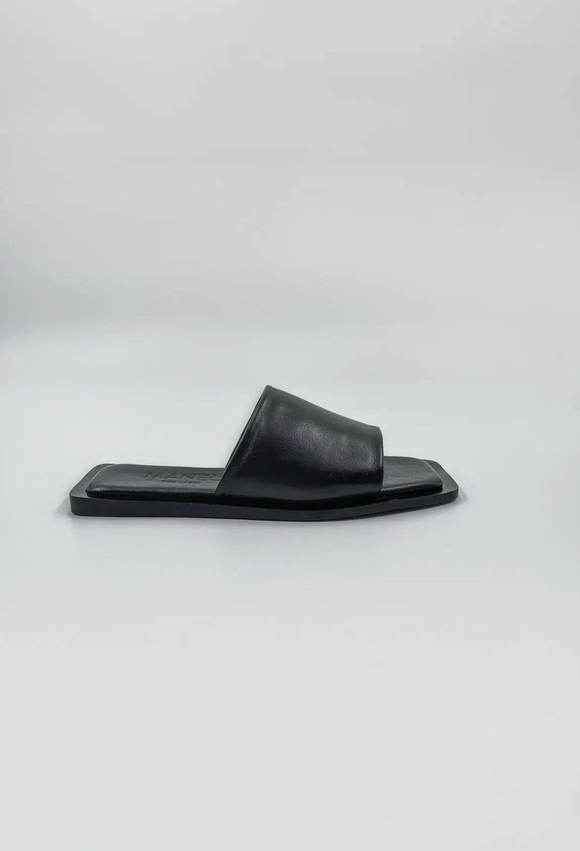 Italian Maneo Black Leather Lenny Slides